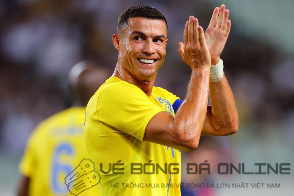 Cristiano Ronaldo - Sức mạnh và kỹ thuật