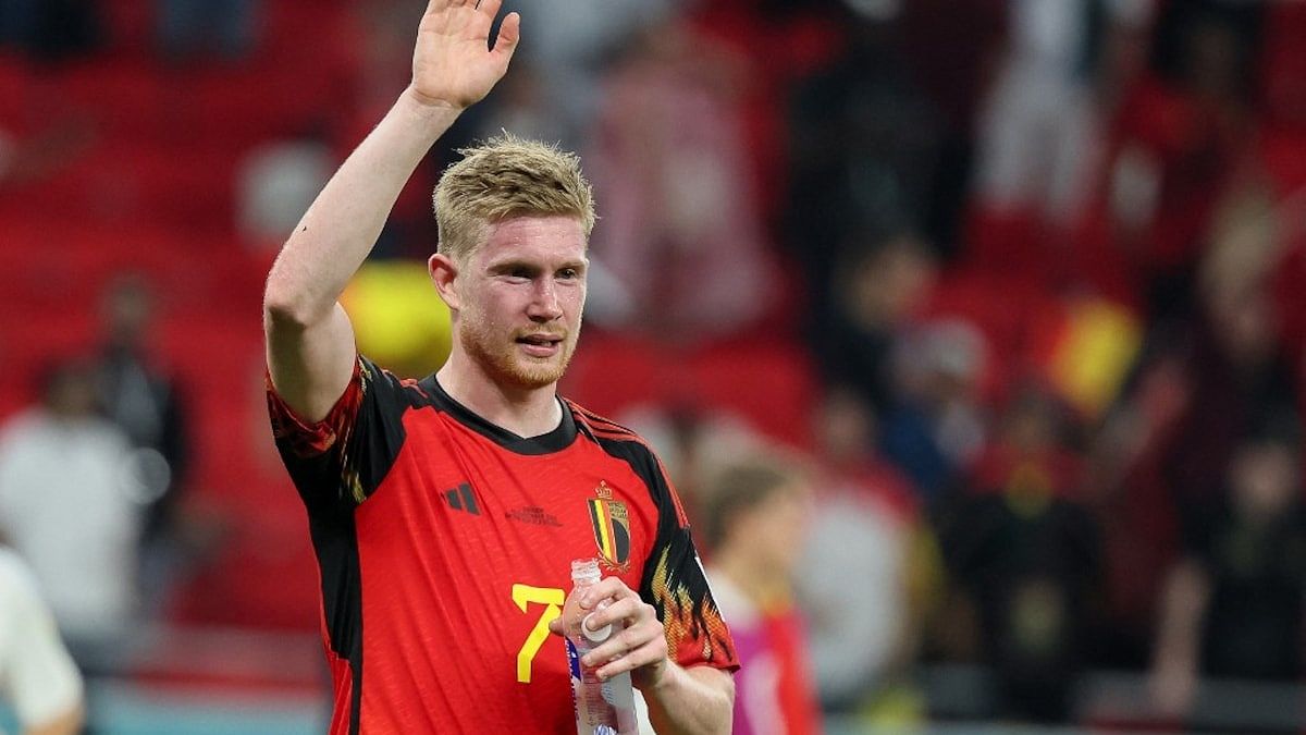 Kevin De Bruyne cảm thấy ngượng ngùng khi được vinh danh