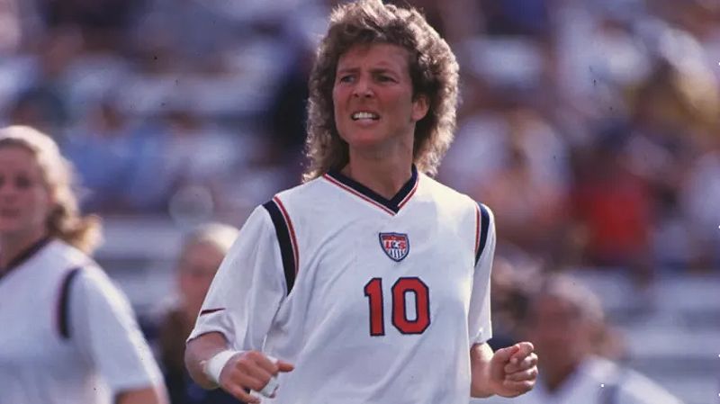 Michelle Akers - Nữ Anh Hùng Bóng Đá Mỹ