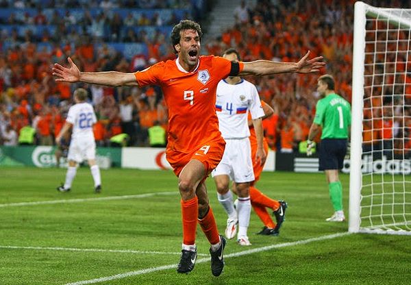 Soccer, football or whatever: Patrick Kluivert and Ruud van Nistelrooy